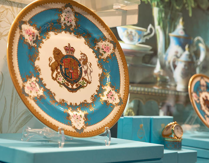 Plate on display in Royal Collection shop